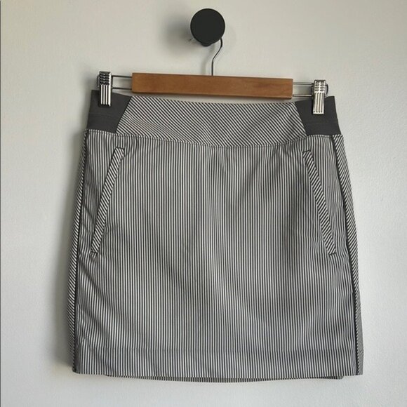 Athleta Brooklyn Skort - 4 - Picture 2 of 7